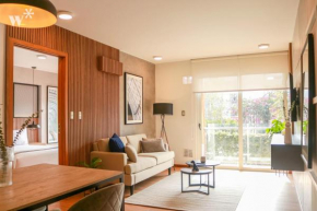Upscale 2BR with Balcony in Barranco